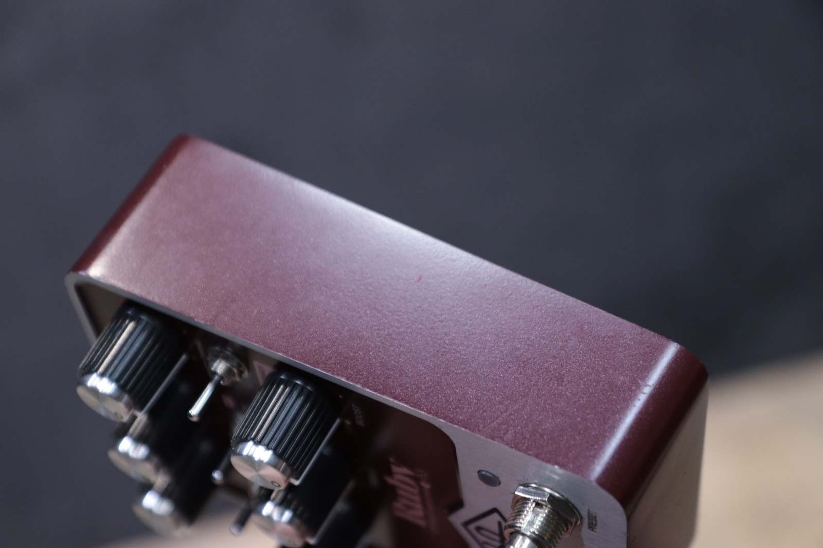 Universal Audio Ruby '63 Top Boost Amplifier UAFX Dual-Engine Effect Pedal w/Box