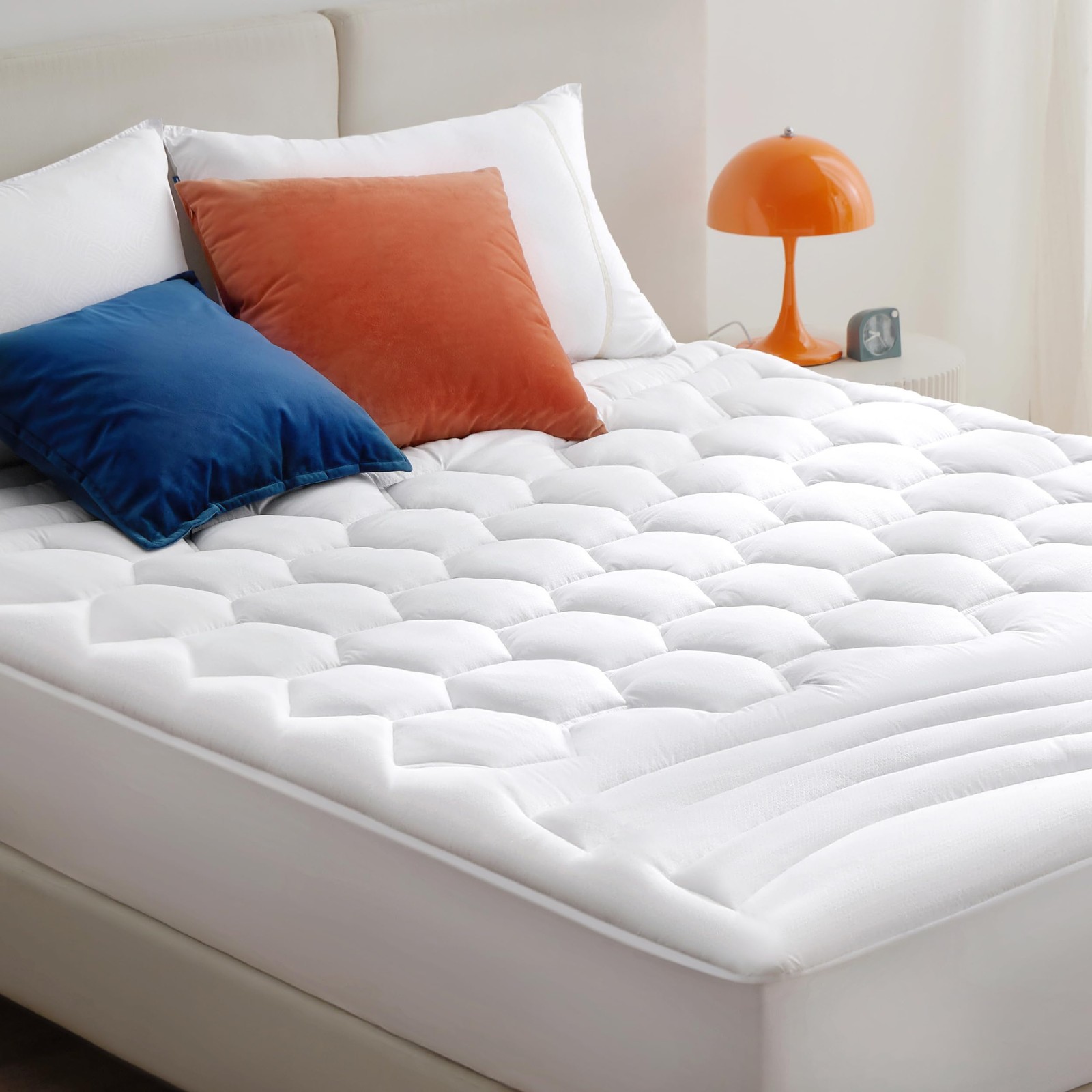 Bedsure King Mattress Pad - Quilted Fitted Topper King, White