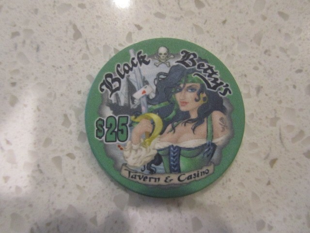 $25 Black Betty's Tavern & Casino Chip Sexy Pirate + FREE Las Vegas Poker Chip