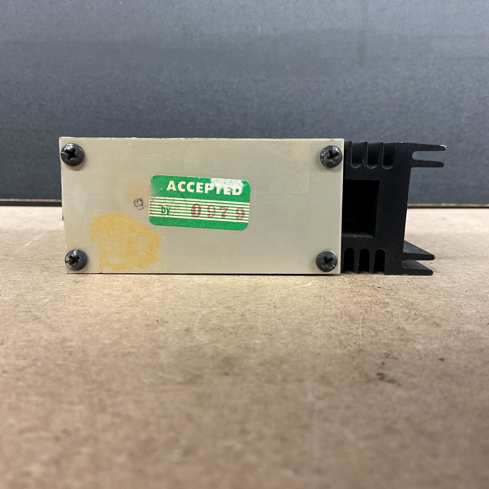 Acopian VA5NT400 Linear Regulated Power Supply Narrow Profile Series