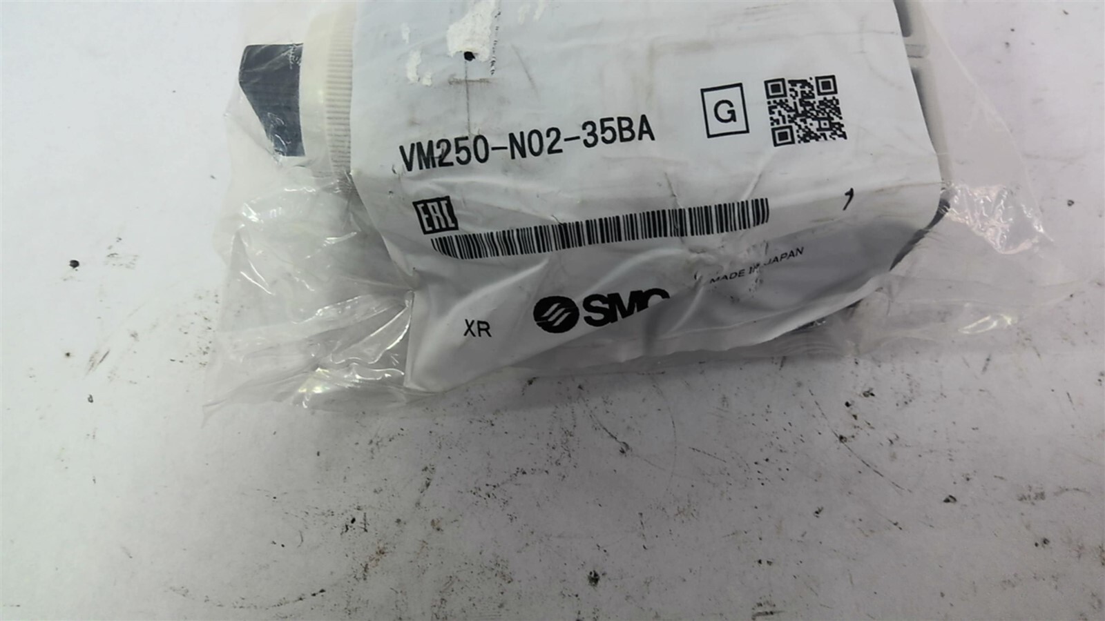 SMC VM250-N02-35BA Poppet Valve