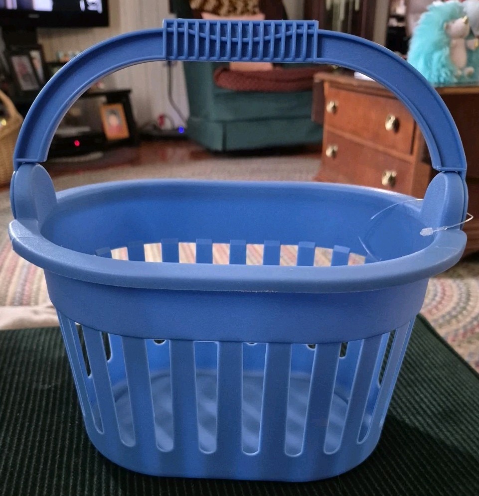 Frem Oval Plastic Gift Basket Bucket Blue Organizer Swing Handle