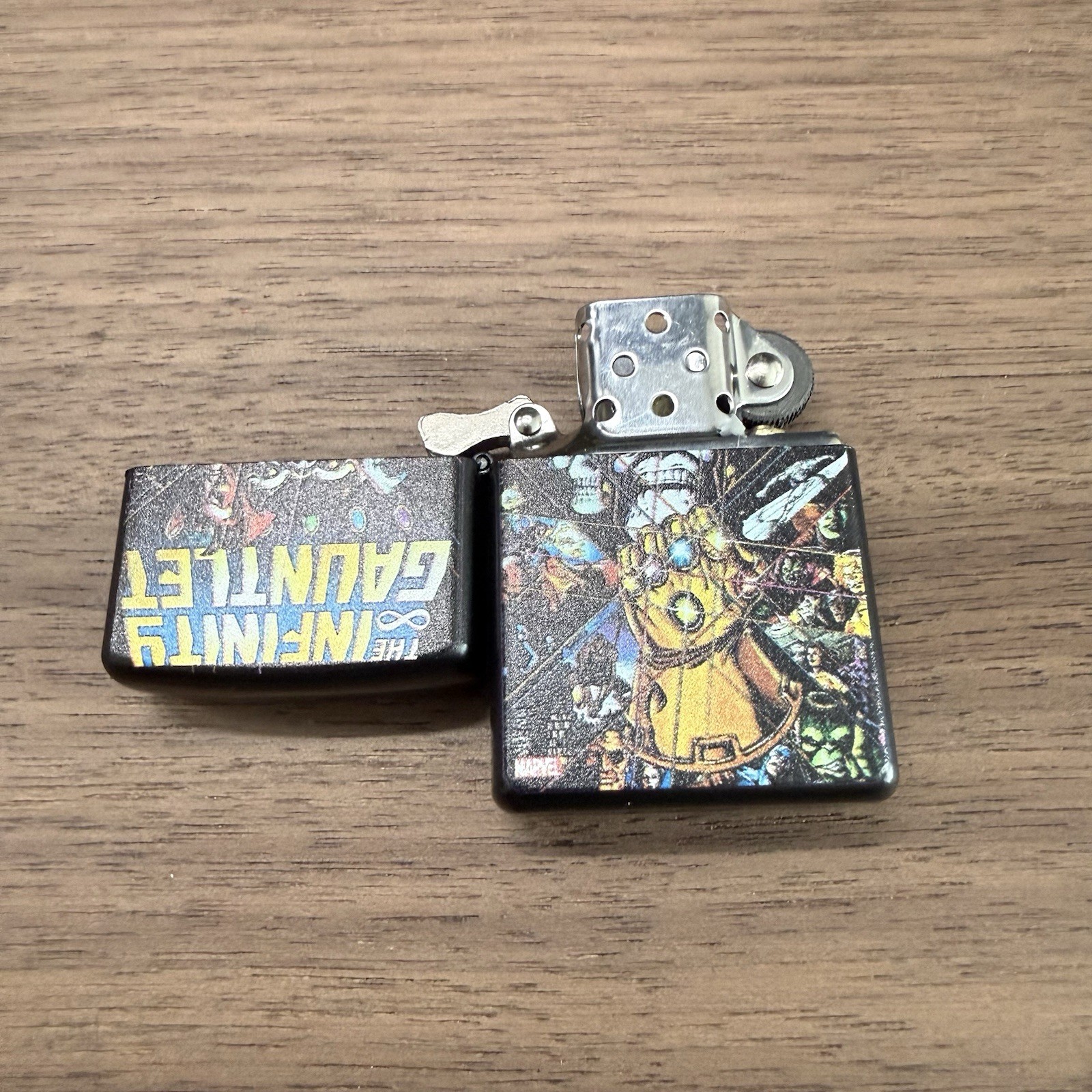 Infinity Gauntlet Wind Resistant Lighter