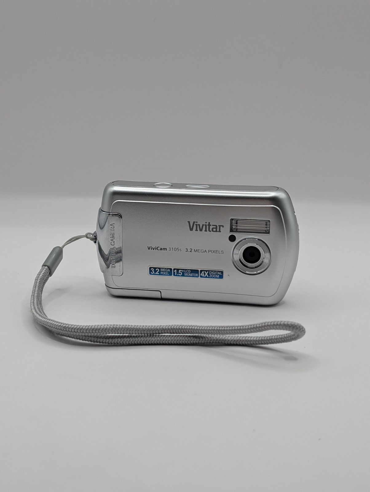 Vivitar Digital Camera Vivicam 3105s 3.2MP Silver Tested