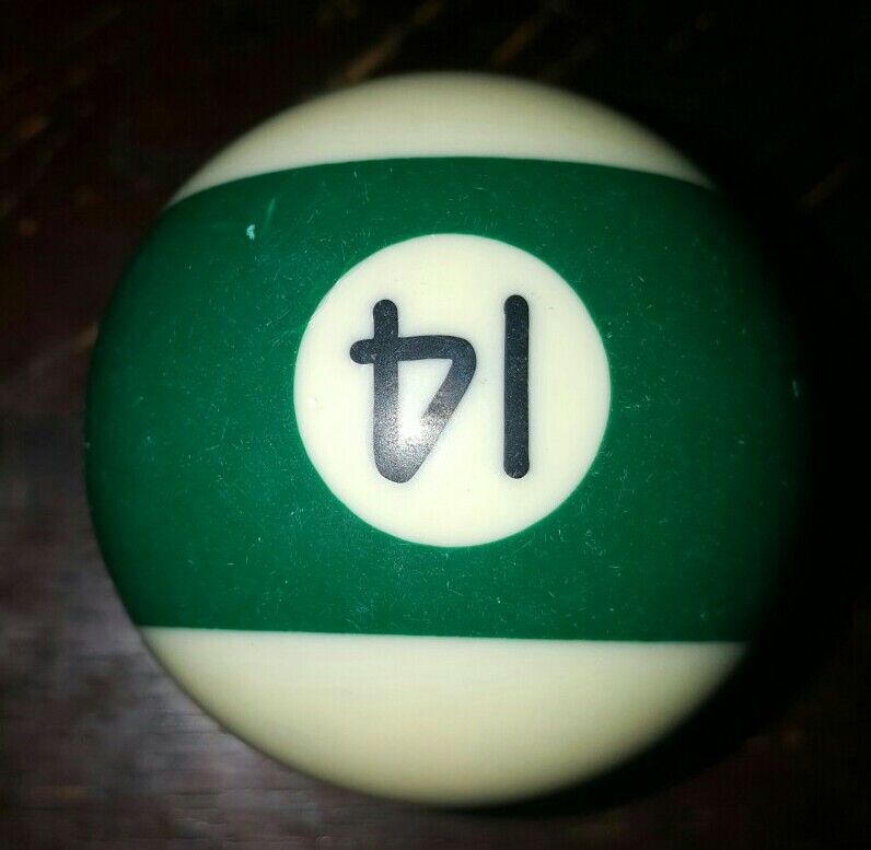 Replacement Regulation Pool Ball 14 Striped Green