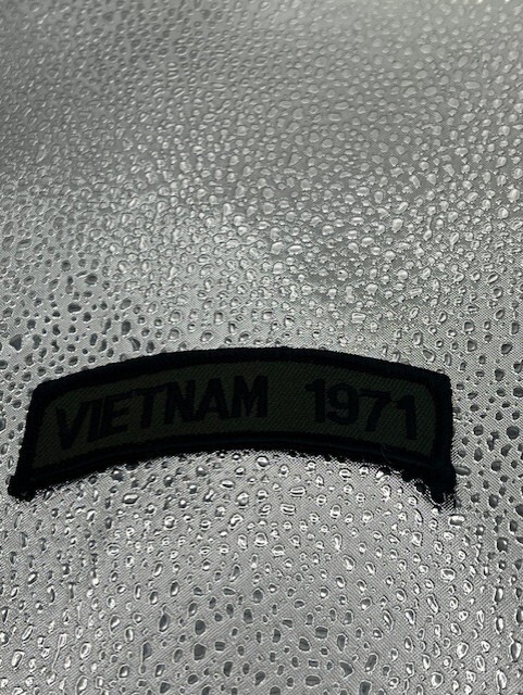 1971 Vietnam Campaign Service Combat Veteran 3.5 x 1 inch Sew On Patch