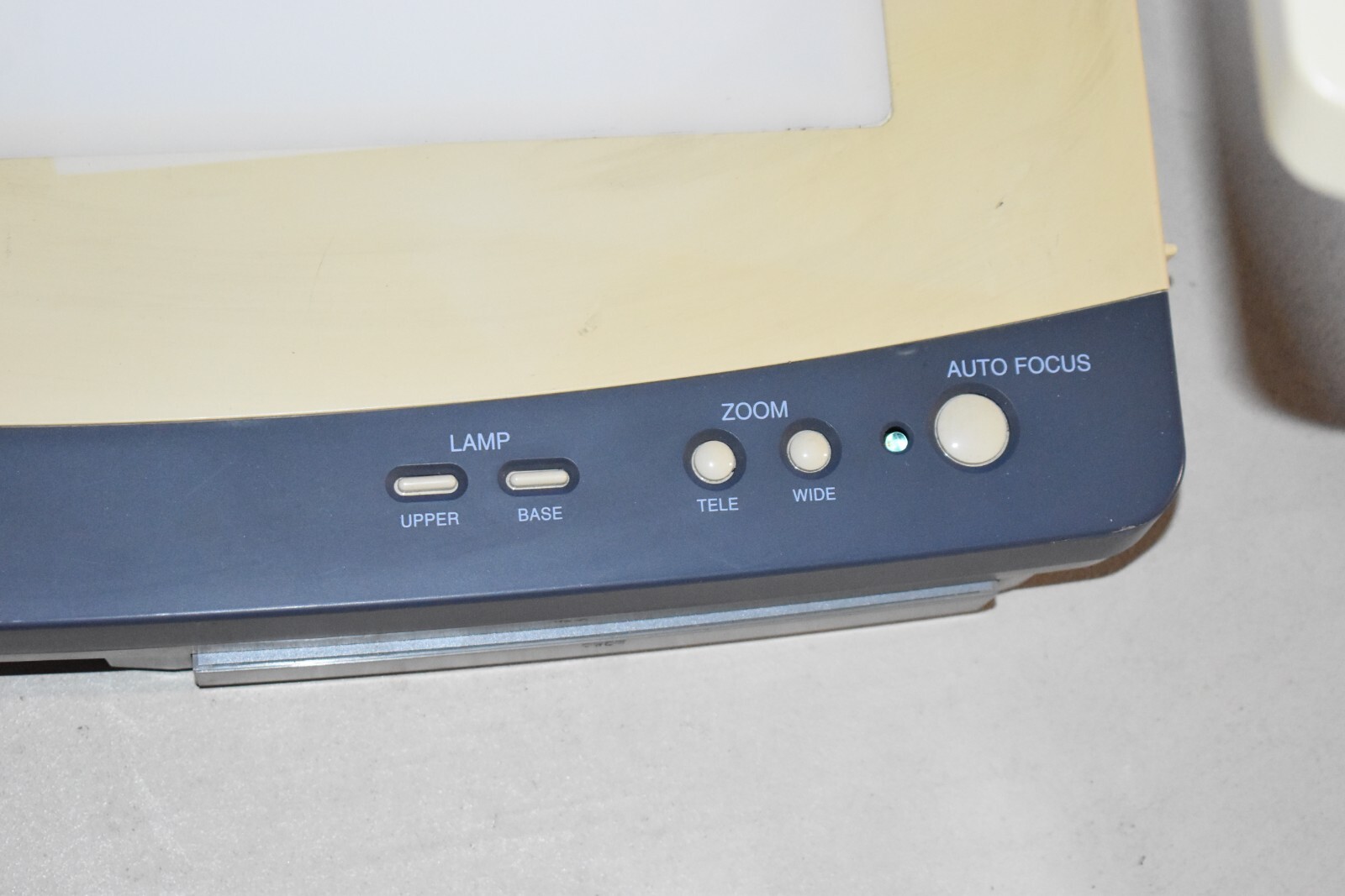Elmo EV-4400AF Visual Presenter Zoom Overhead Document Camera BROKEN NOT WORKING