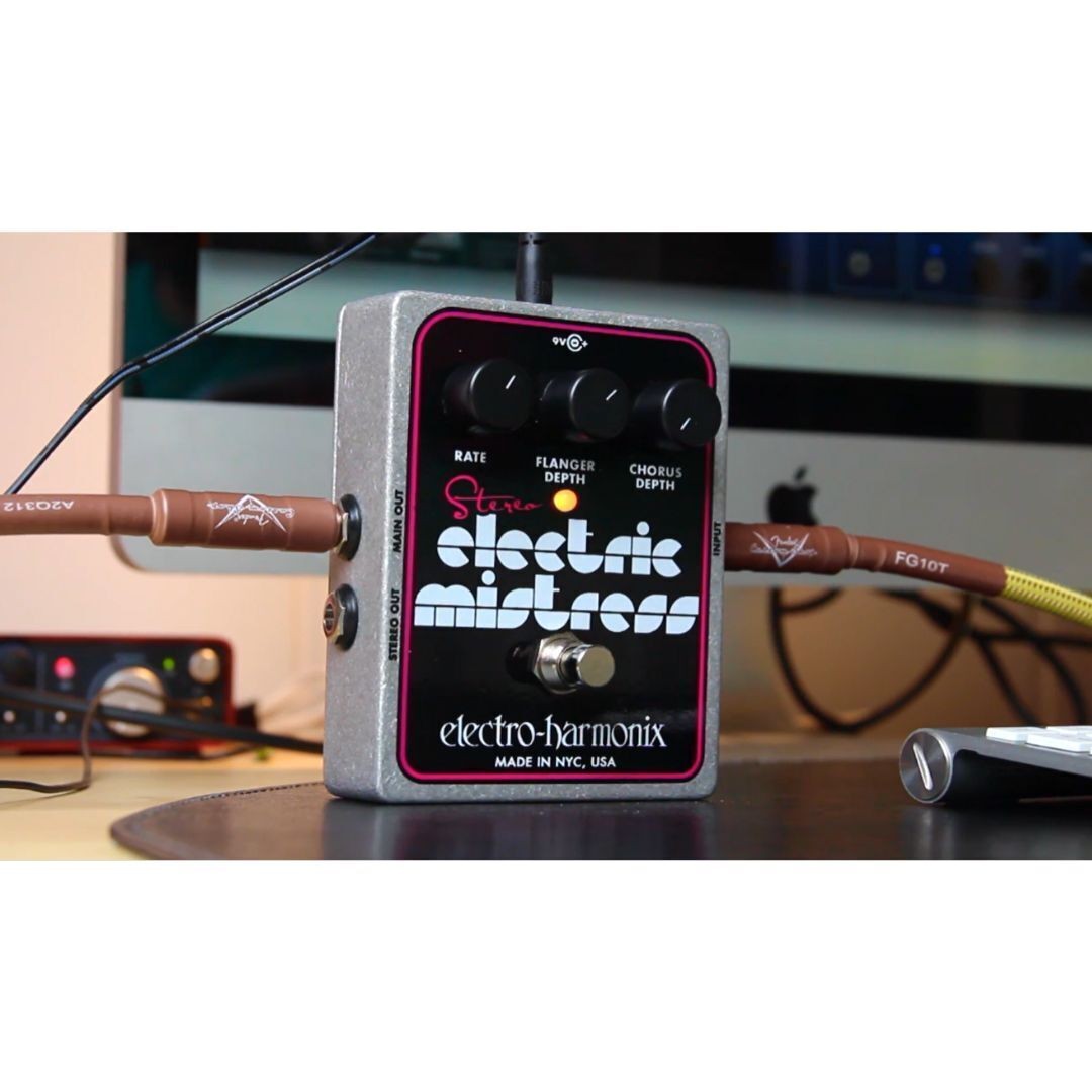 Electro-Harmonix Stereo Electric Mistress Flanger and Chorus Pedal