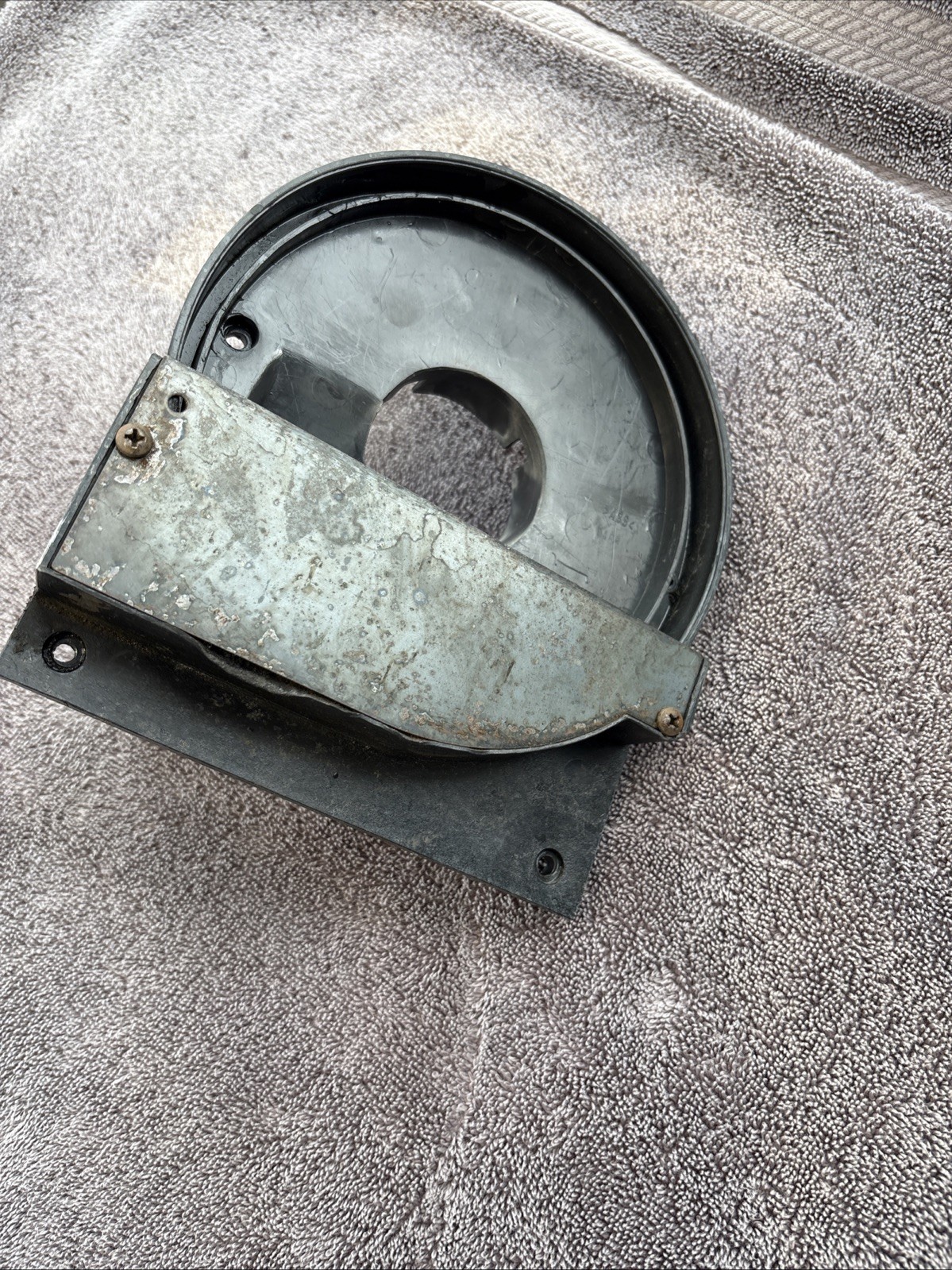 Ryobi BD4600 Used 4” Disk Plastic Guard.