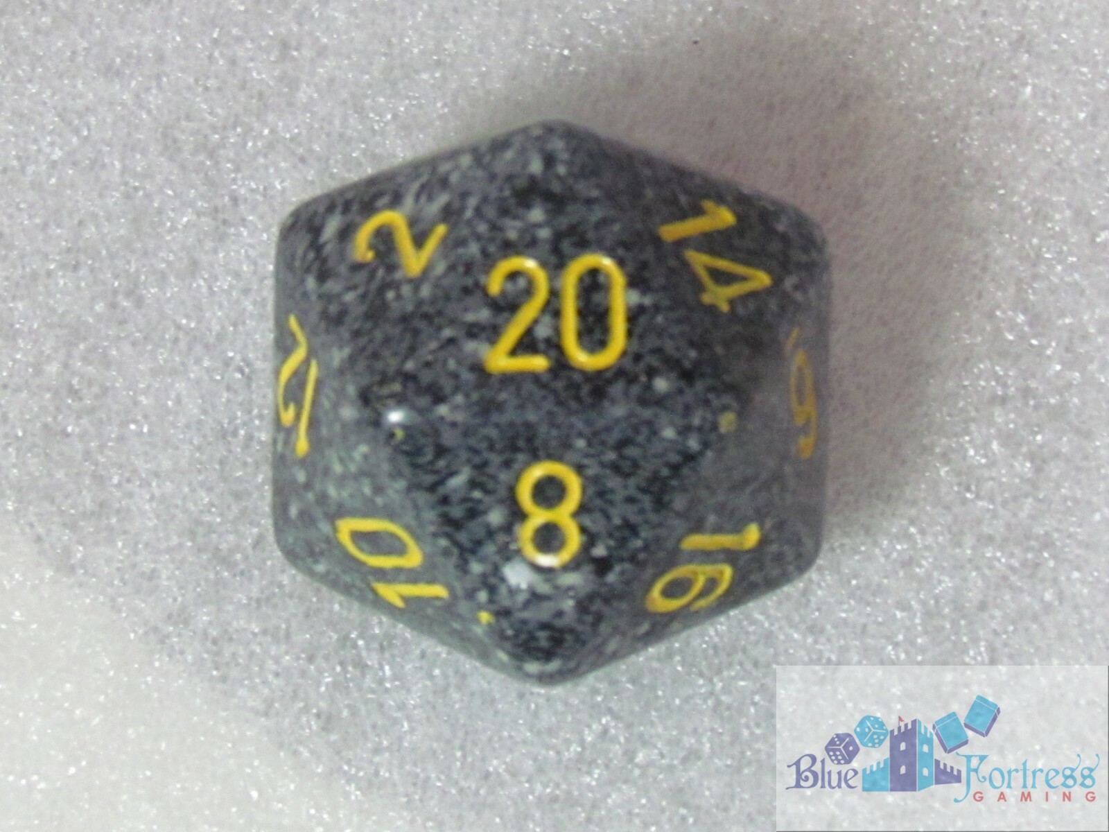CHESSEX SPECKLED DIE 34mm D20 JUMBO DICE DIE Urban Camo