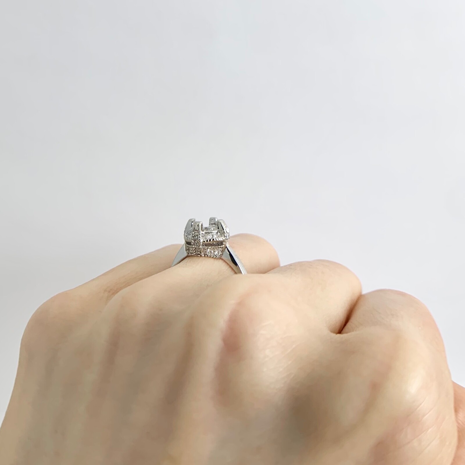 Round Pave Milgrain Diamond Engagement Ring Setting Mounting Platinum .24 CTW