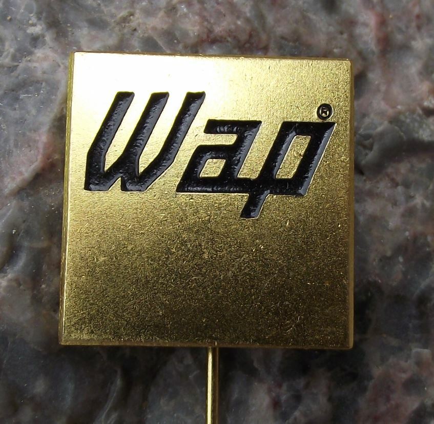 Antique WAP Logo Dampstrahl Reinigung German Pressure Washers Company Pin Badge