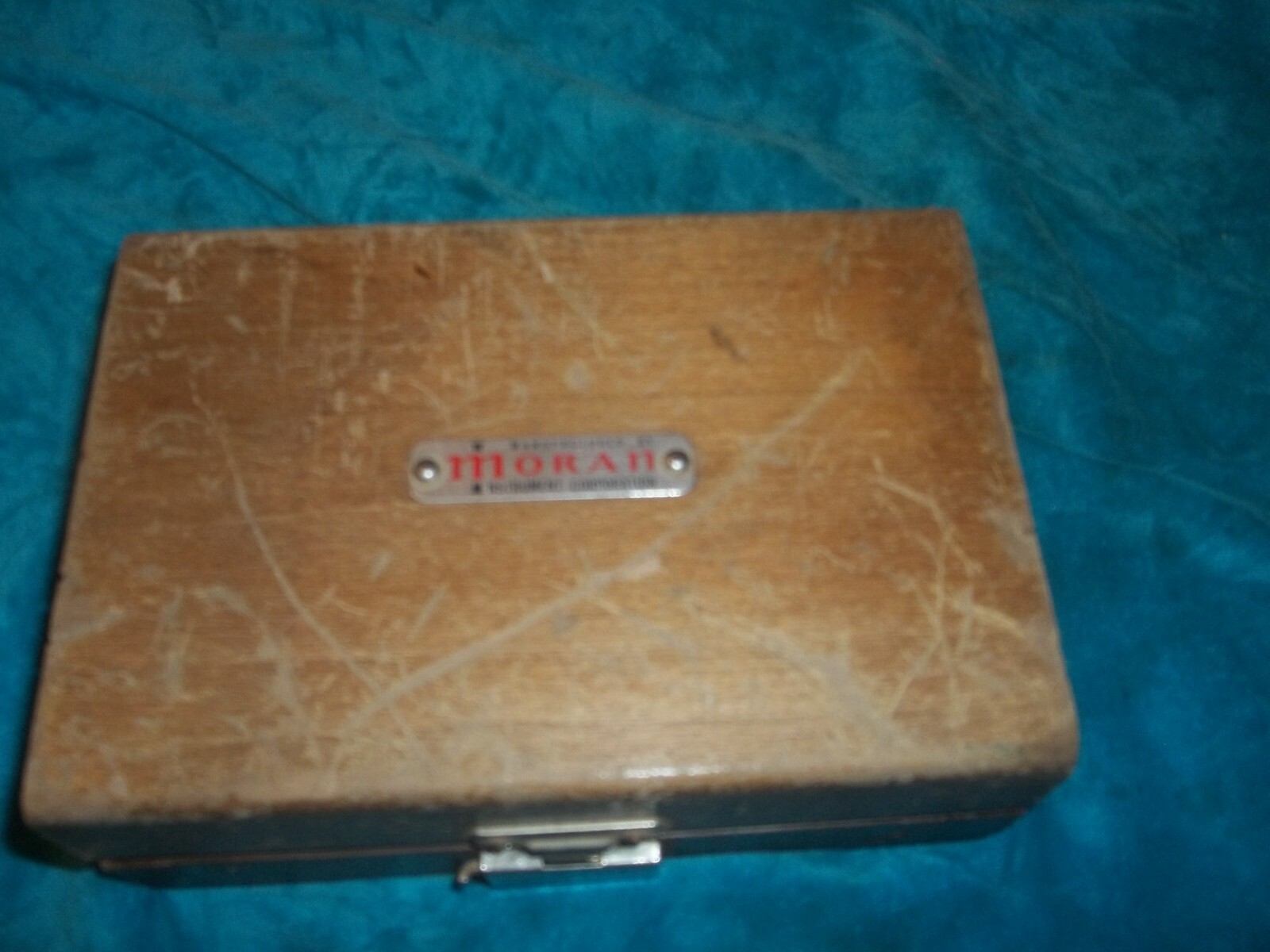 Vintage Moran Instruments Microscope in original wood box