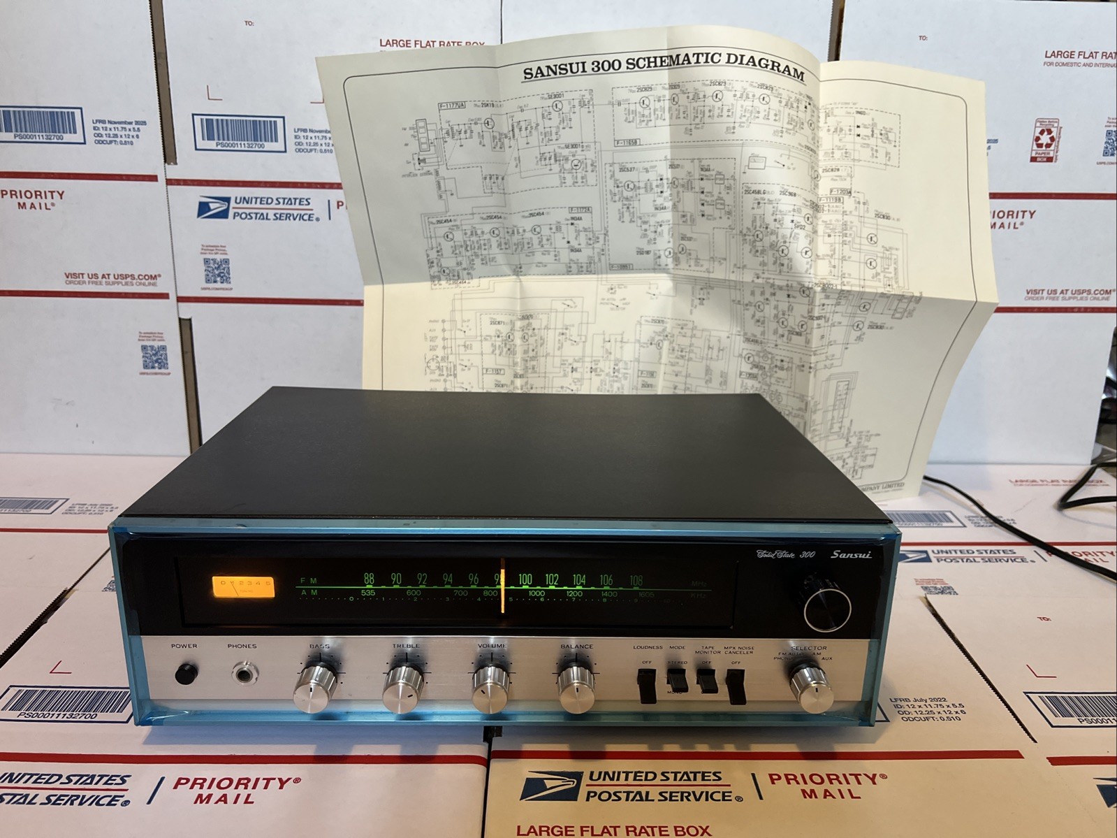 Sansui 300 Solid State AM/FM Tuner Amplifier W/Schematic - WORKS - WARRANTY