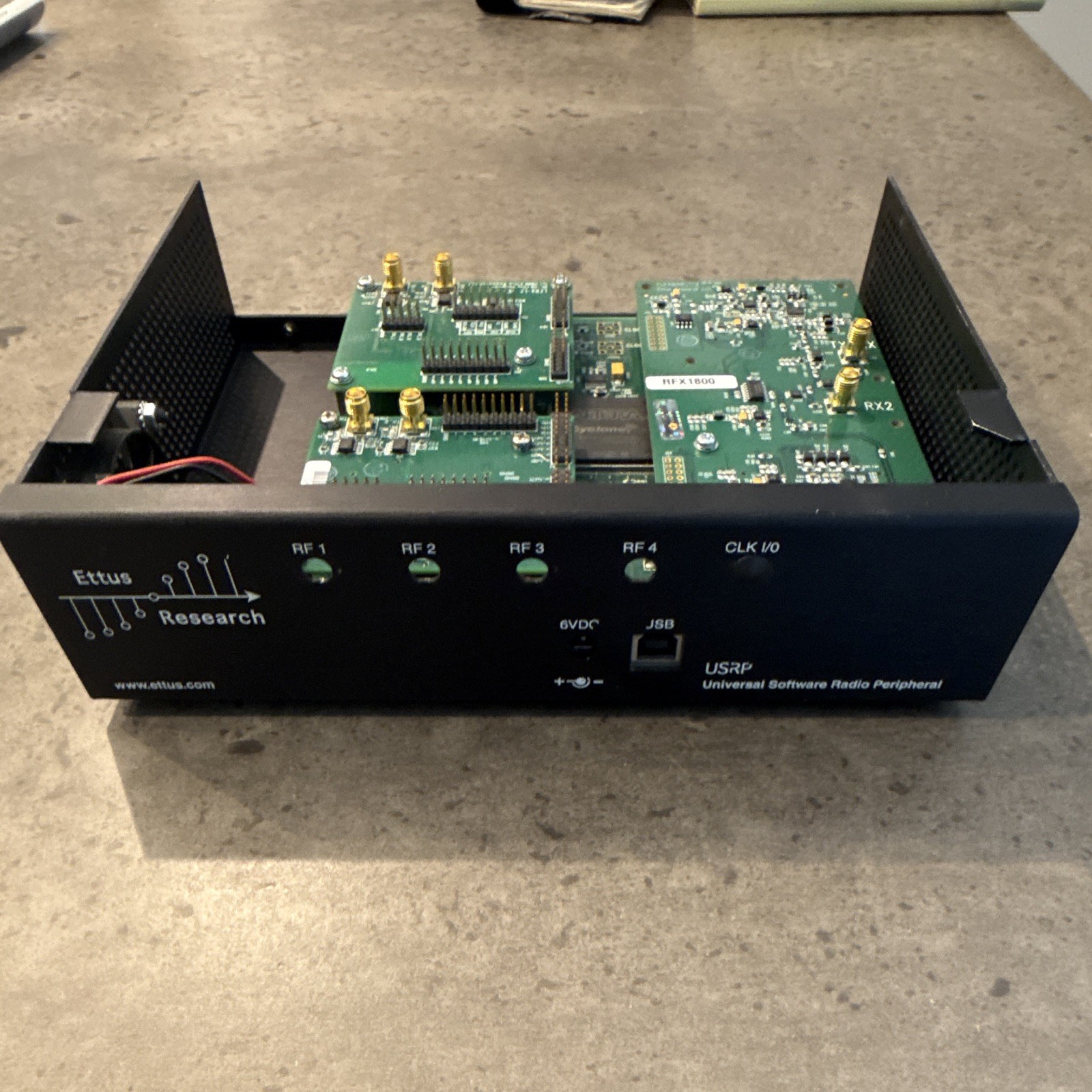 Ettus Research USRP Universal Software Radio Peripheral w/ RFX1800 Module