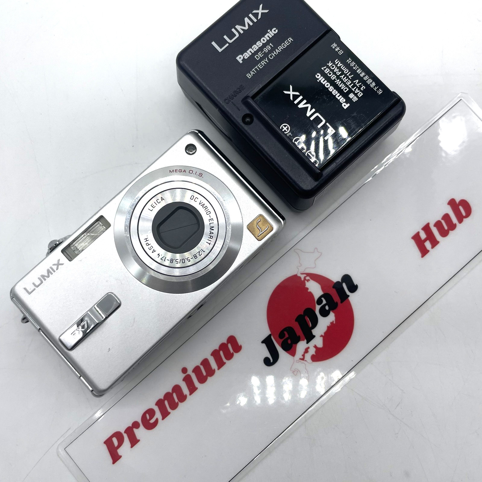 Panasonic Lumix DMC-FX7 Silver 5MP Digital Camera w/ Battery & Charger – Tested