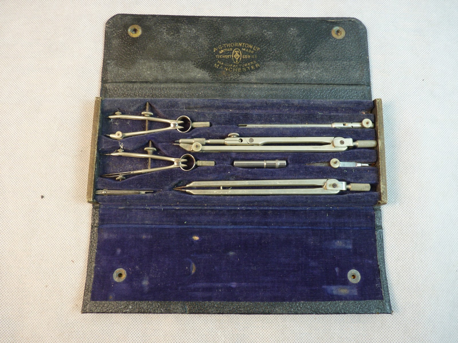 CASED VINTAGE A.G THORNTON "TECHSET" DRAUGHTSMAN'S TECHNICAL DRAWING INSTRUMENTS