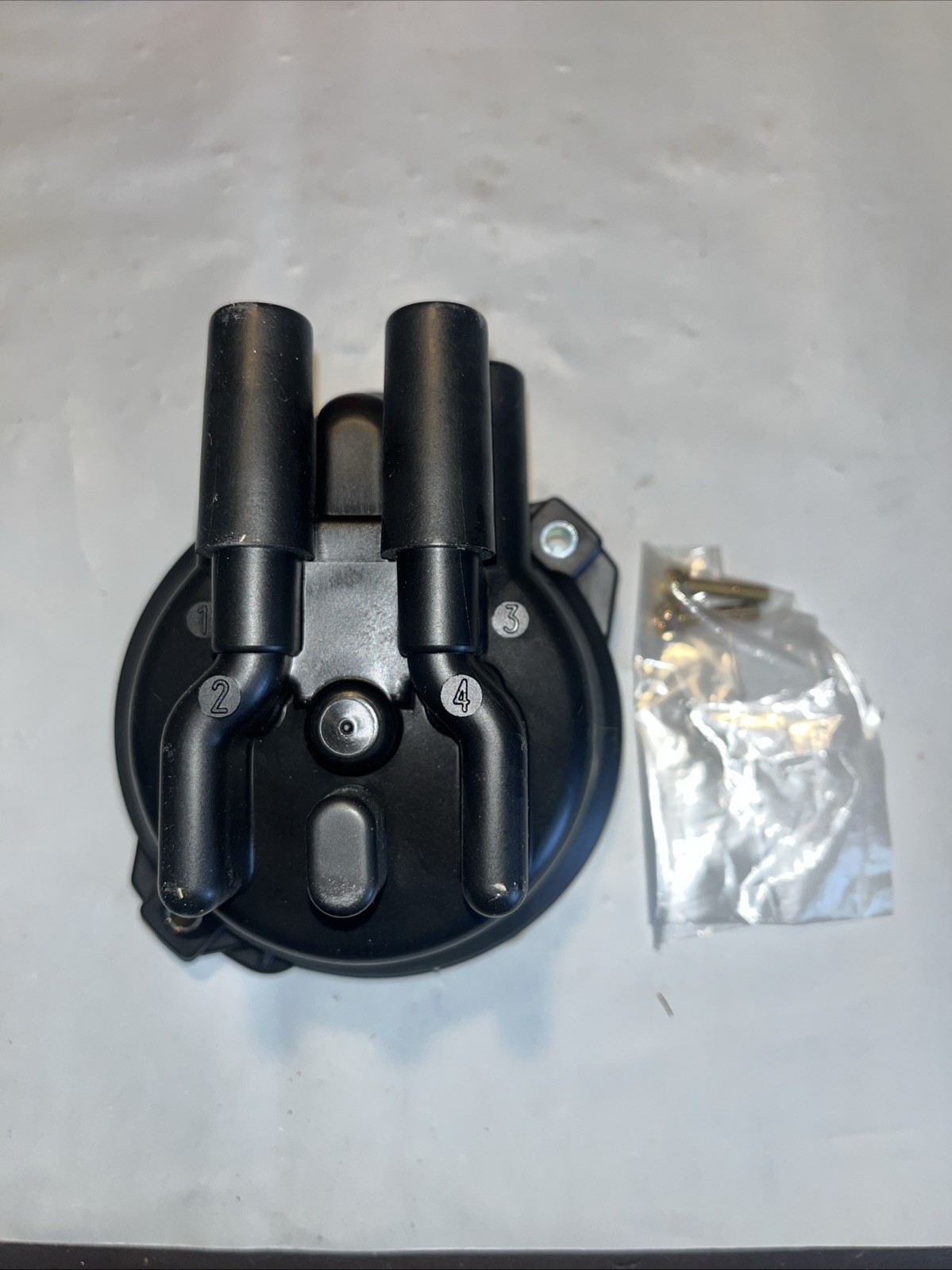 Standard JH213 Distributor Cap W/screws Made In Japan Free Shipping