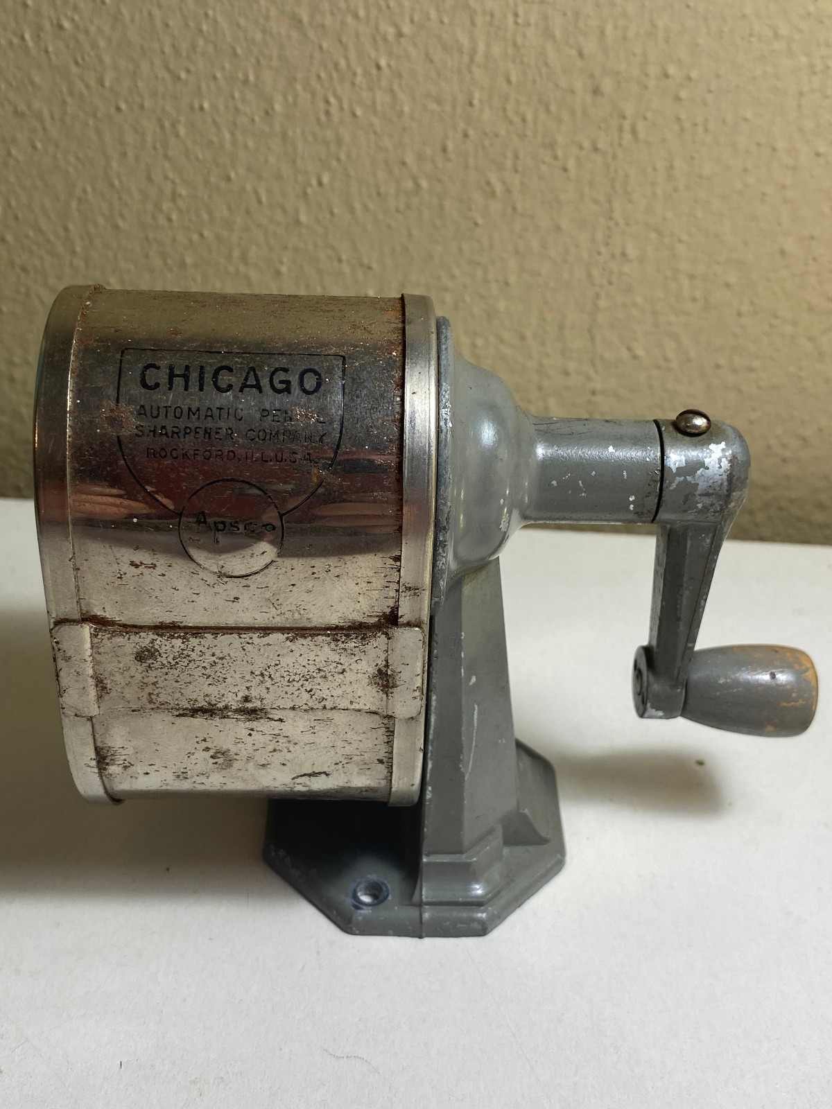 Vintage Chicago Apsco Pencil Sharpener Crank Wall Desk Mount Cast Iron