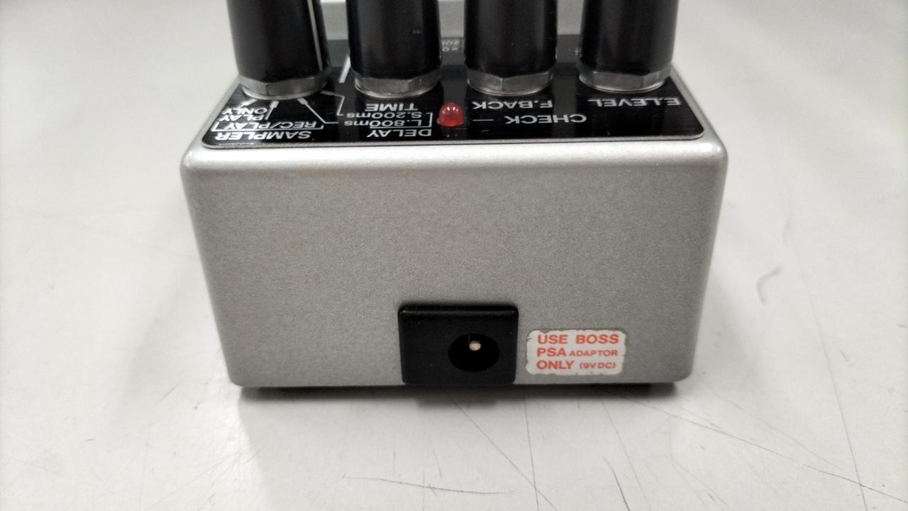 BOSS DSD-2 Digital Sampler with Power Supply