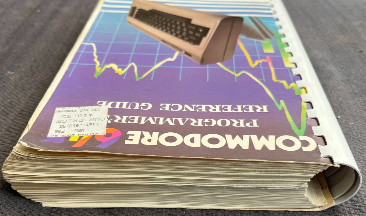 Vintage Commodore 64 Programmer's Reference Guide 1985 1st Edition 10th Printing
