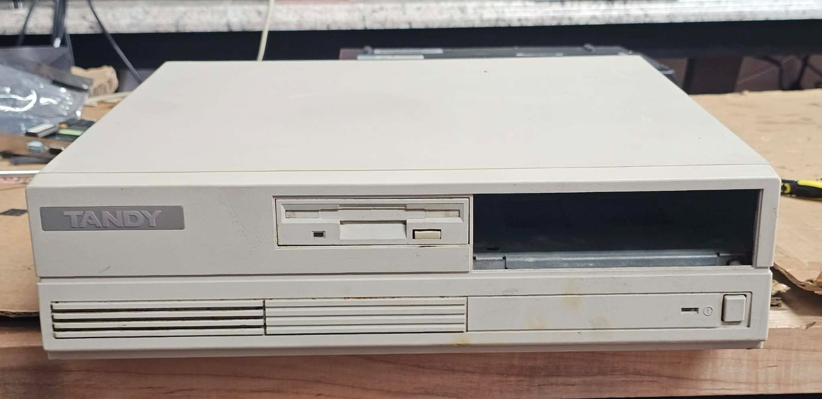 VTG Tandy MMPC Model 20 25-1641 Desktop Intel for Parts/Repair Tech Special