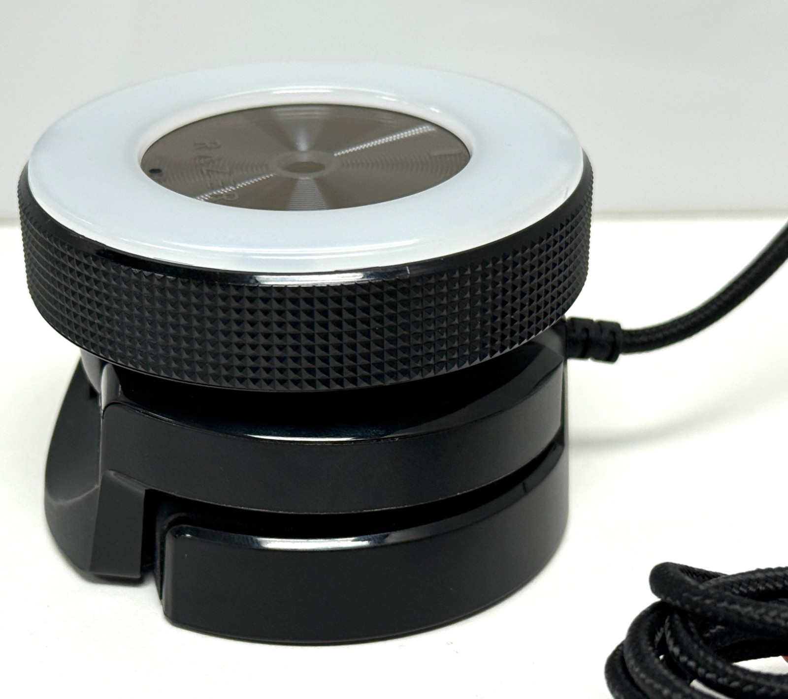 Razer Kiyo RZ19-0232 Broadcasting Camera USB Webcam w/ Adjustable Ring Light