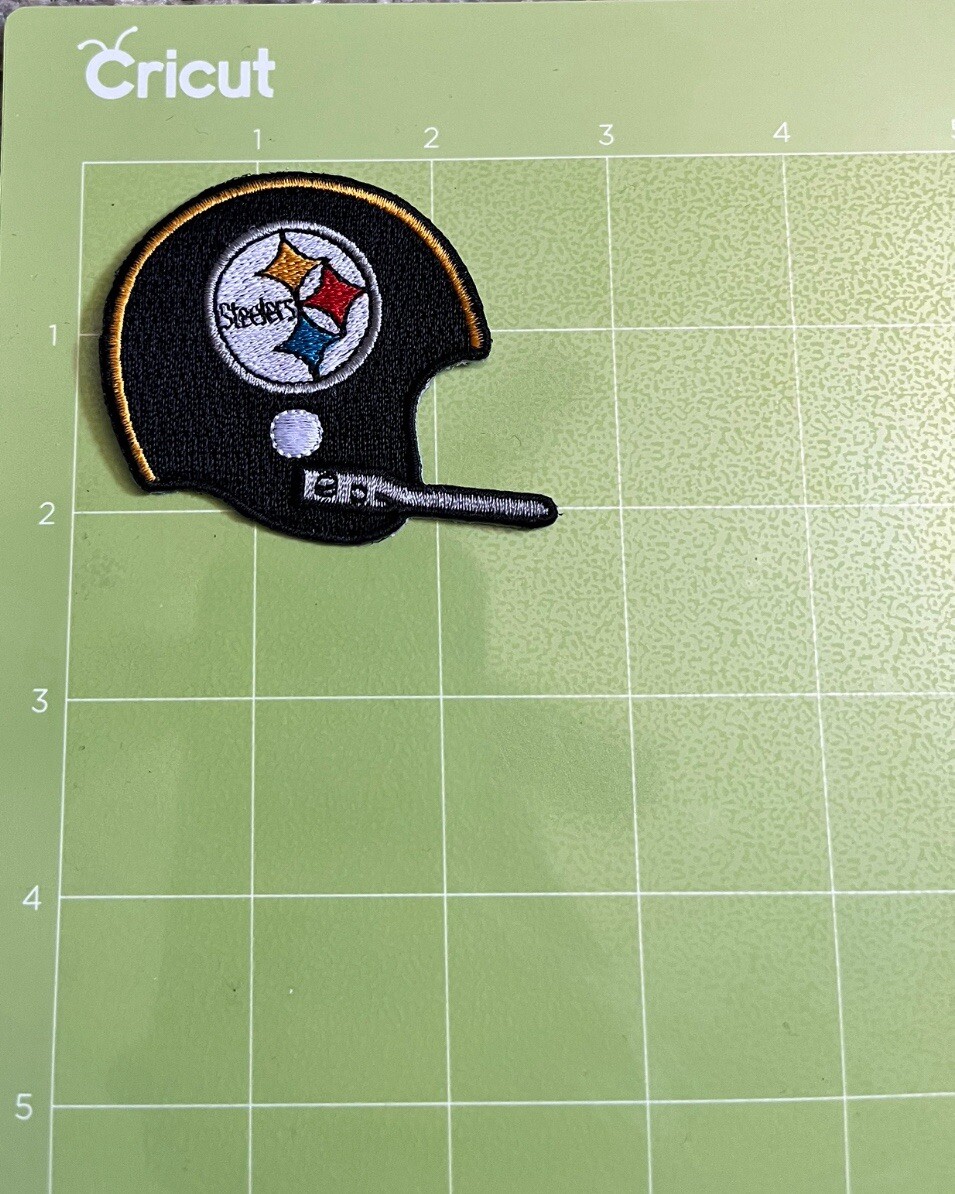 RARE PITTSBURGH STEELERS NFL FOOTBALL VINTAGE PATCH 2.5”
