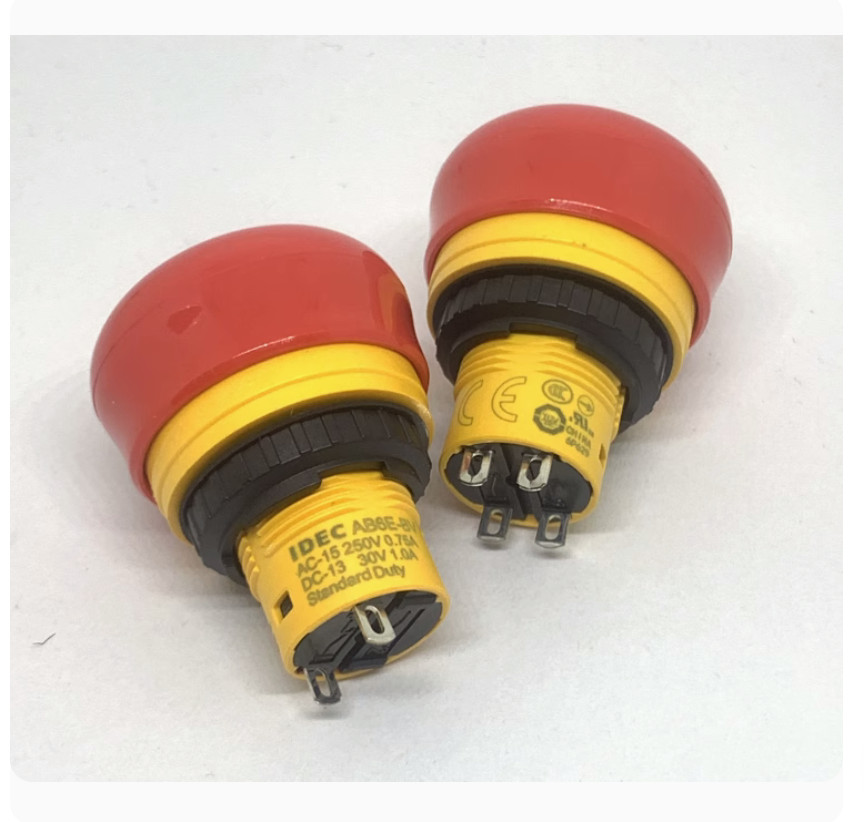 1PC NEW IDEC Emergency stop switch AB6E-3BV02PRM #LL