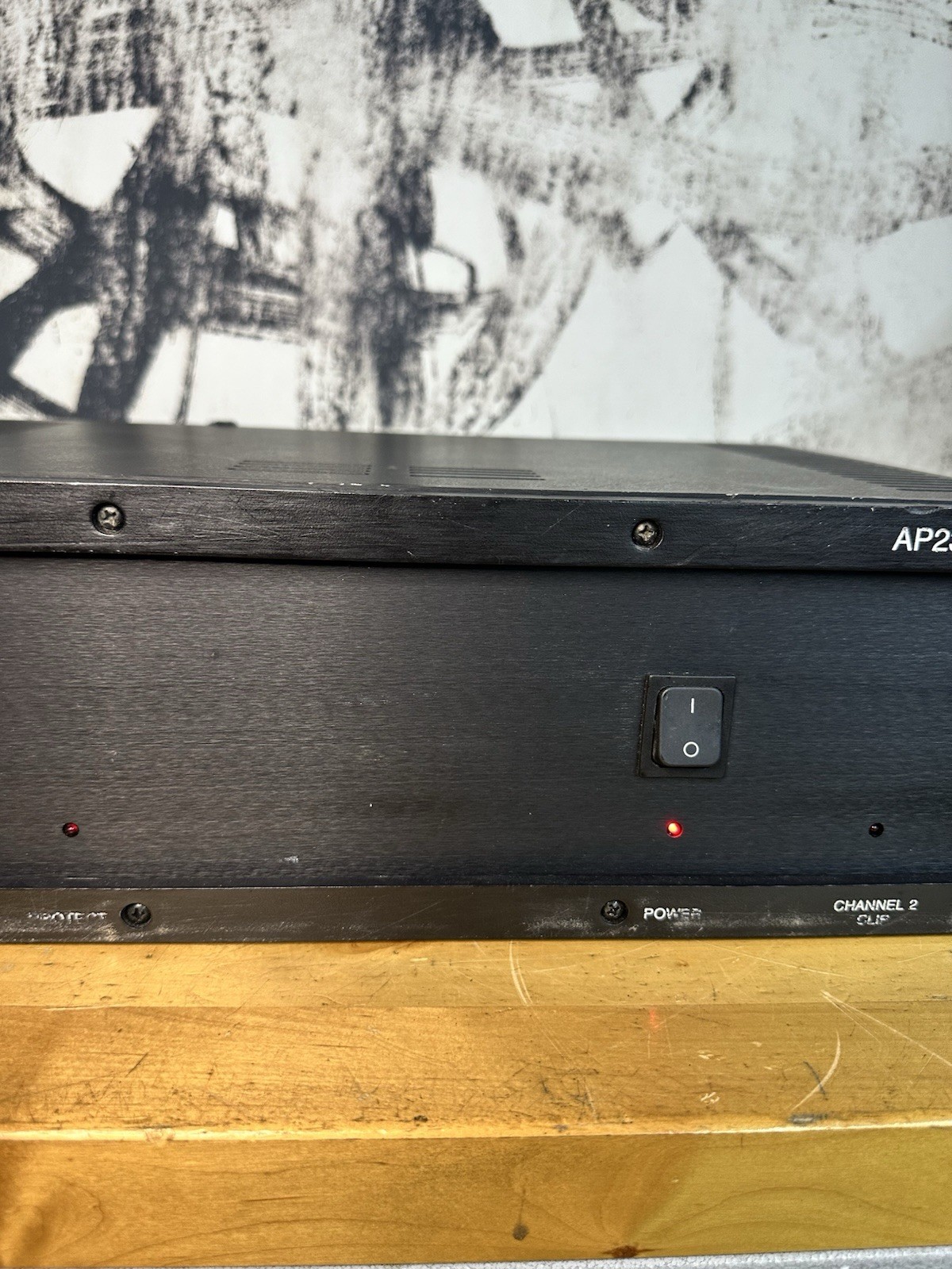 Electro-Voice EV AP2300 Power Amplifier Amp + APX Crossover