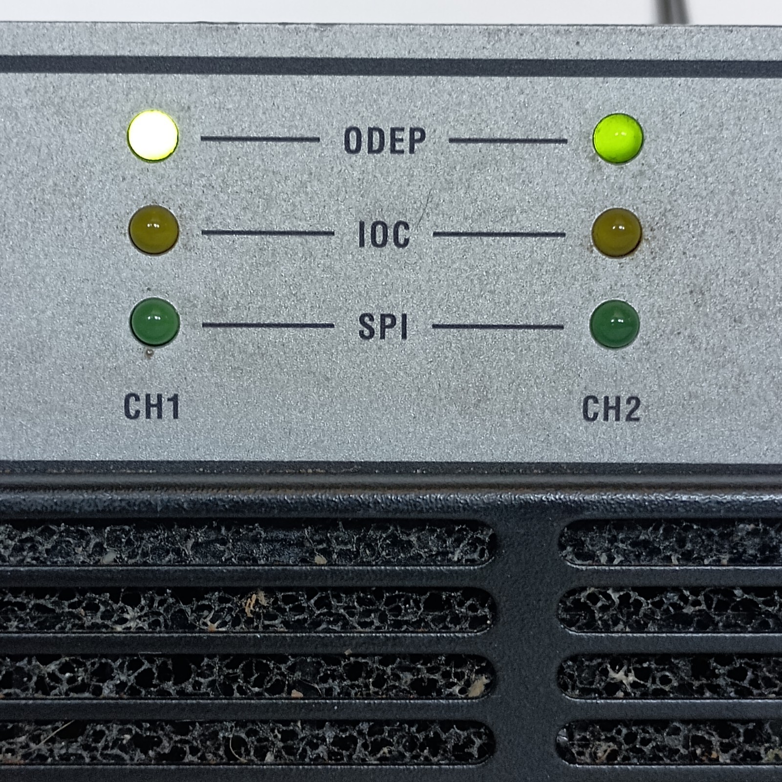 Crown Com-Tech 210 2-Channel Power Amplifier w/PIP2 Card