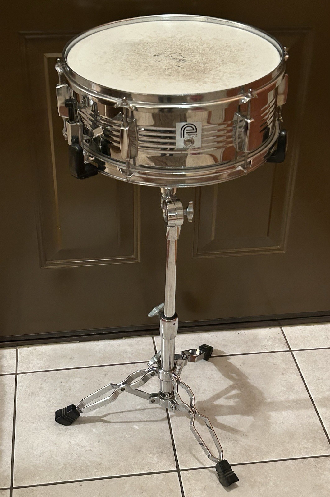 PERCUSSION PLUS Chrome Stainless Snare Drum 14x5” & Vintage PEARL Snare Stand