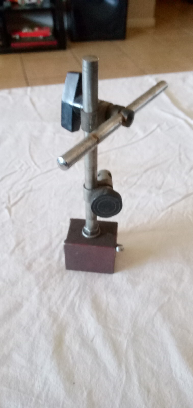 Magnetic Tool Lock Dor Sial Indicator