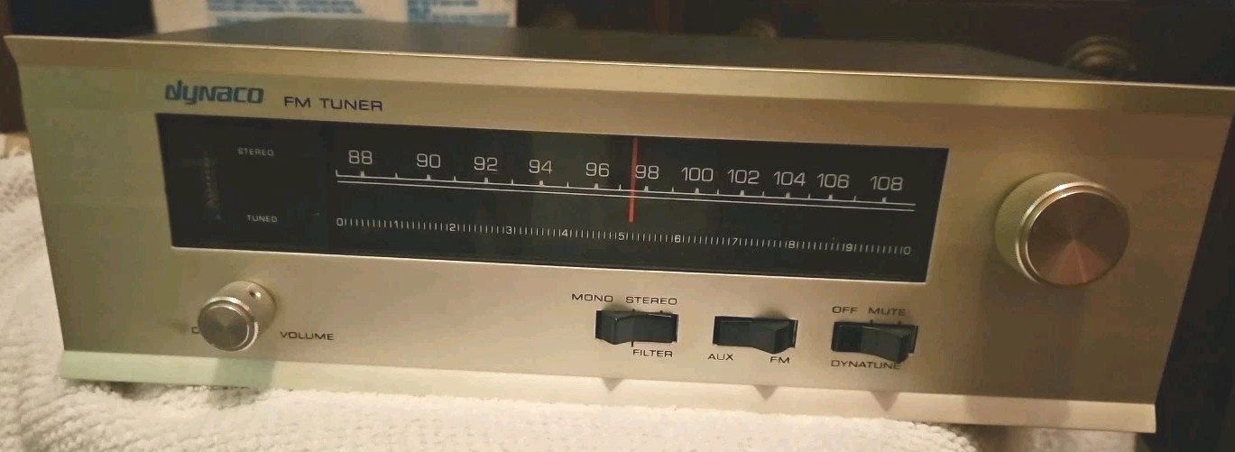 Vintage DYNACO FM-5 Tuner - NOT TESTED