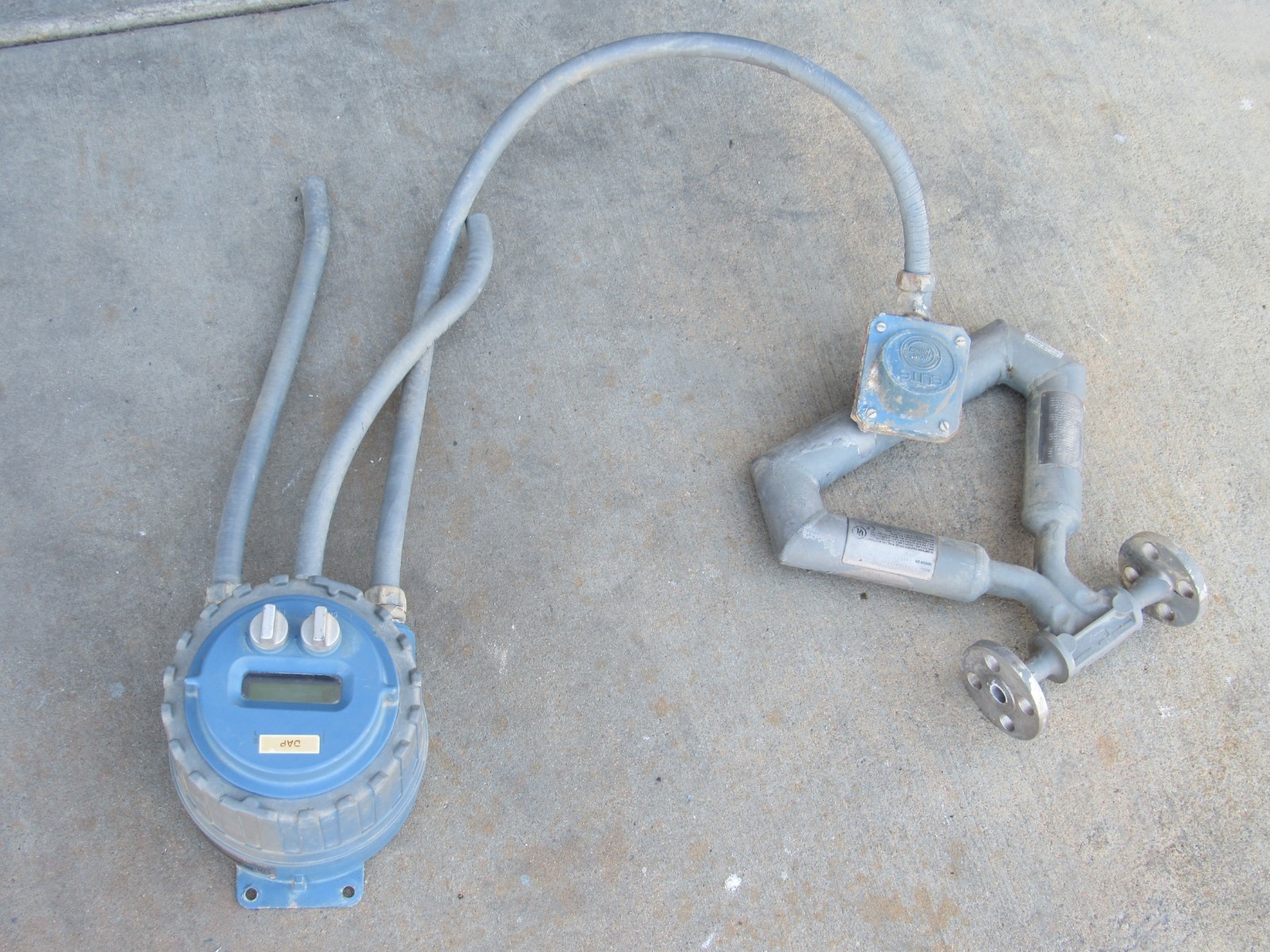 Micro Motion CMF050M313NU Mass Flow Sensor w/ RFT9739E5SUJ Elite Transmitter