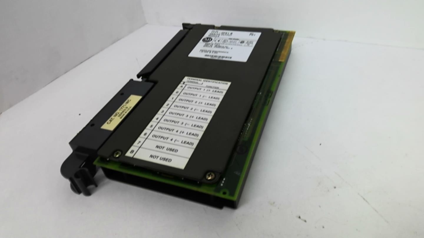 Allen Bradley 1771-OFE1 Analog Output Module