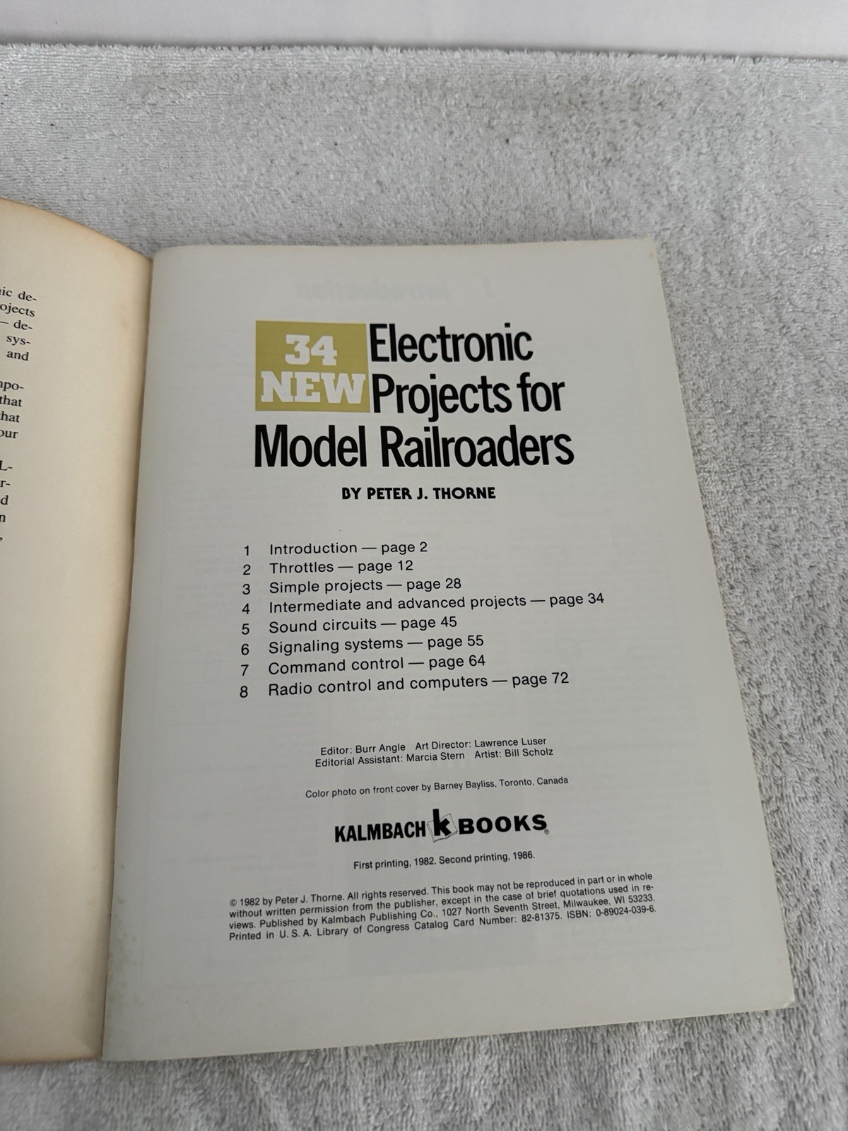 34 New Electronic Projects for Model Railroaders Second Print (Thorne, 1986)