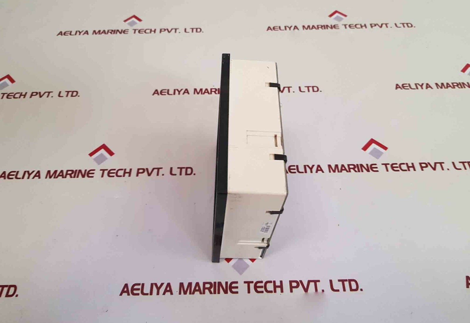 Deif dlq144-pc-pw rpm meter