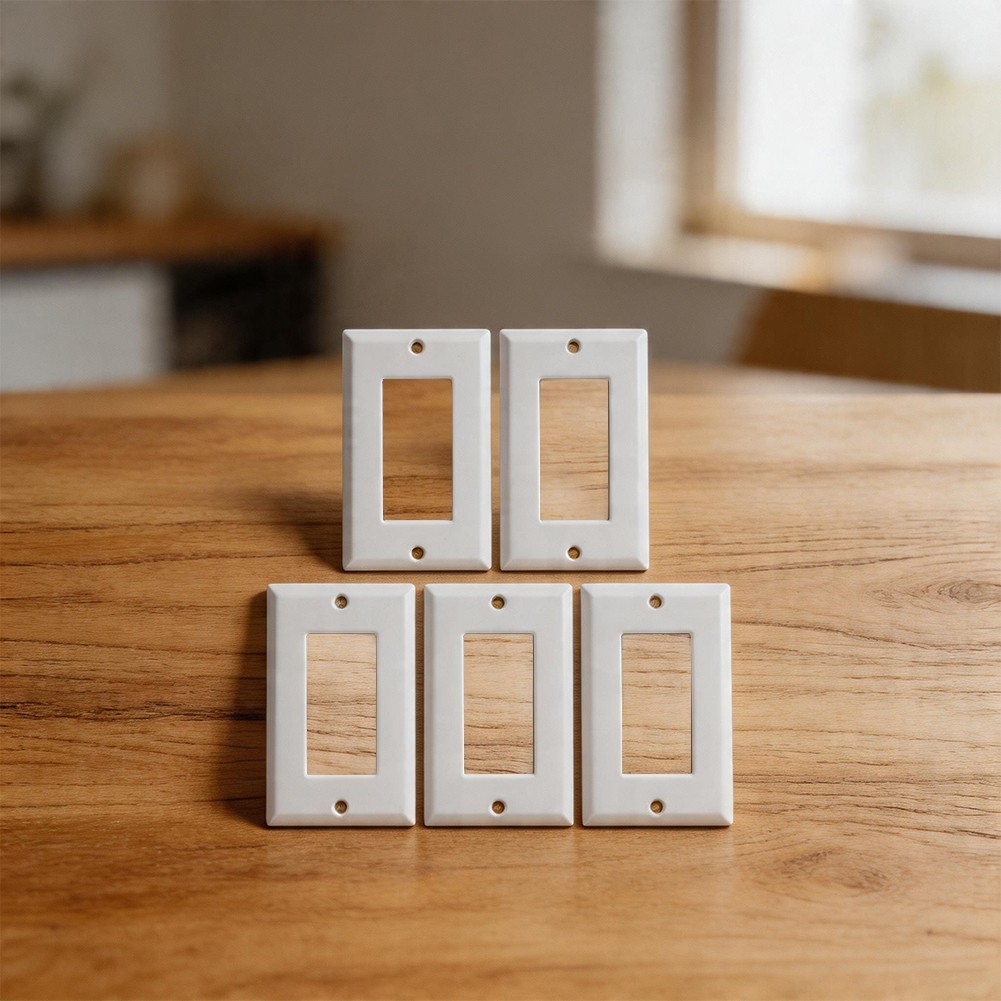 Screw Mount Socket Panel 3-Gang for Multi-Outlet Renovation Installations