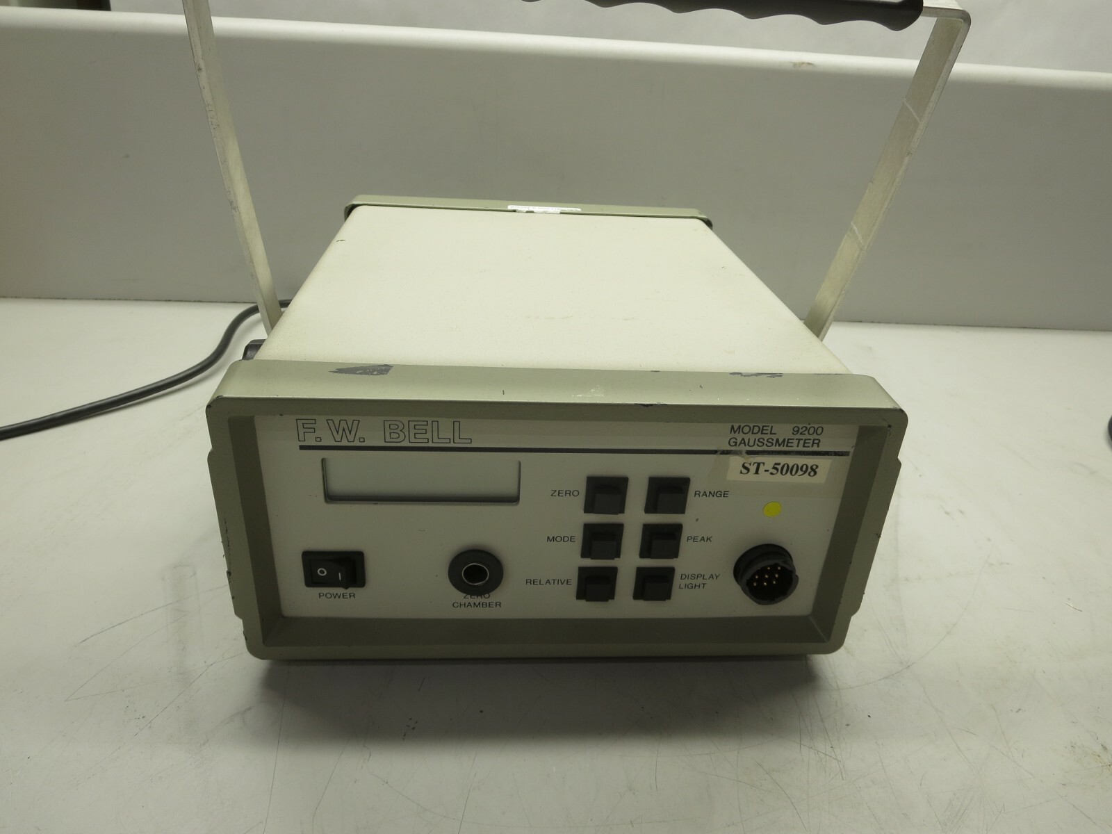 F. W. Bell, Model 9200, Gaussmeter, Unit Powers Up, No Other Testing