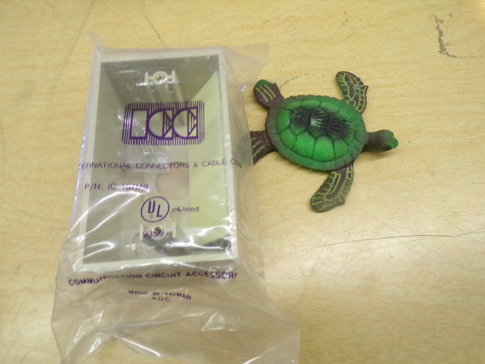 NEW ICC, 1C107MB, MOunting Box *Free Shipping*