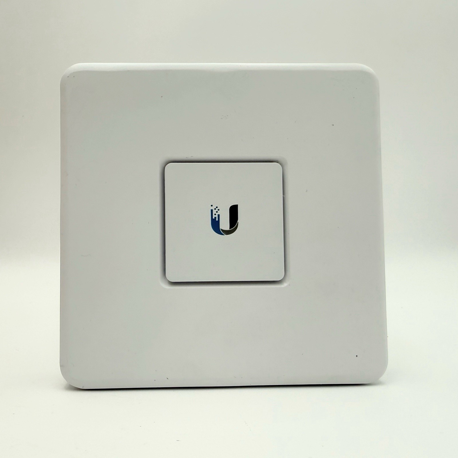 Ubiquiti UniFi Security Gateway USG Gigabit Router Firewall
