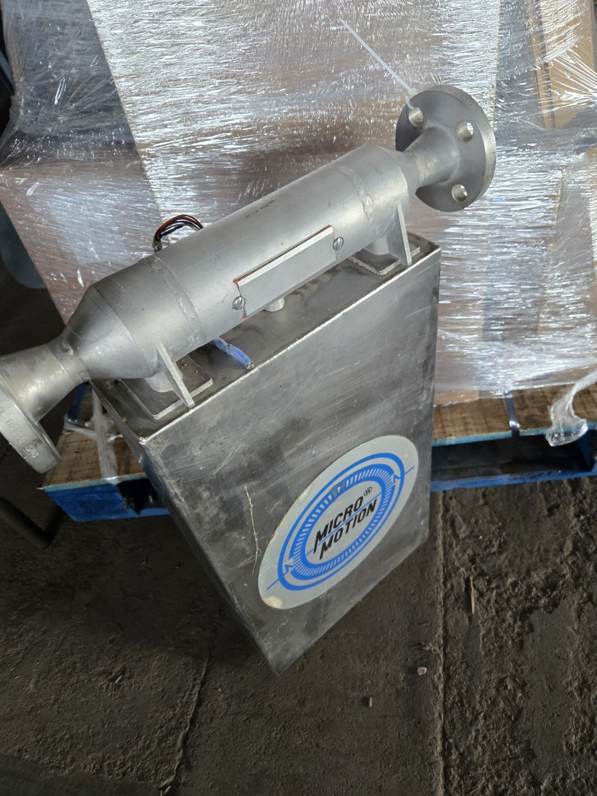 Micro Motion Mass Flow Meter. Model D 100S-SS