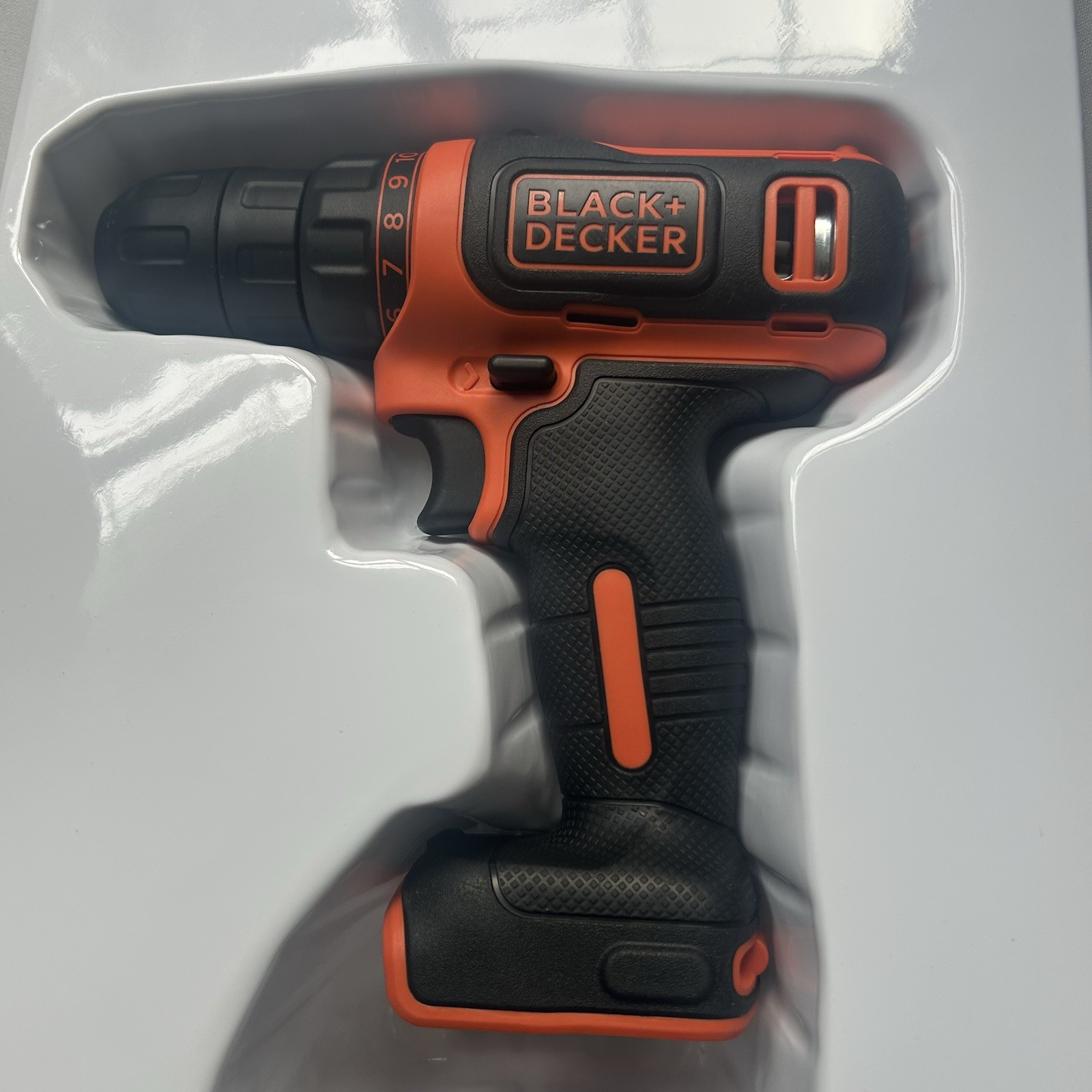 BLACK+DECKER 12V MAX* Cordless Drill/Driver + 59 Piece Project Kit, BDCDD12PK