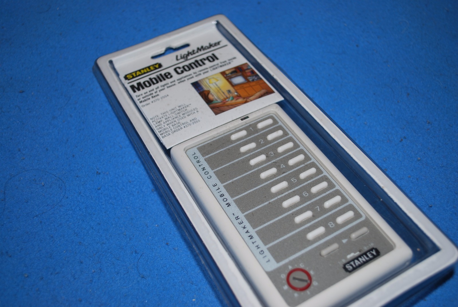 (NEW) STANLEY LightMaker Mobile Control Module, # 370-2554