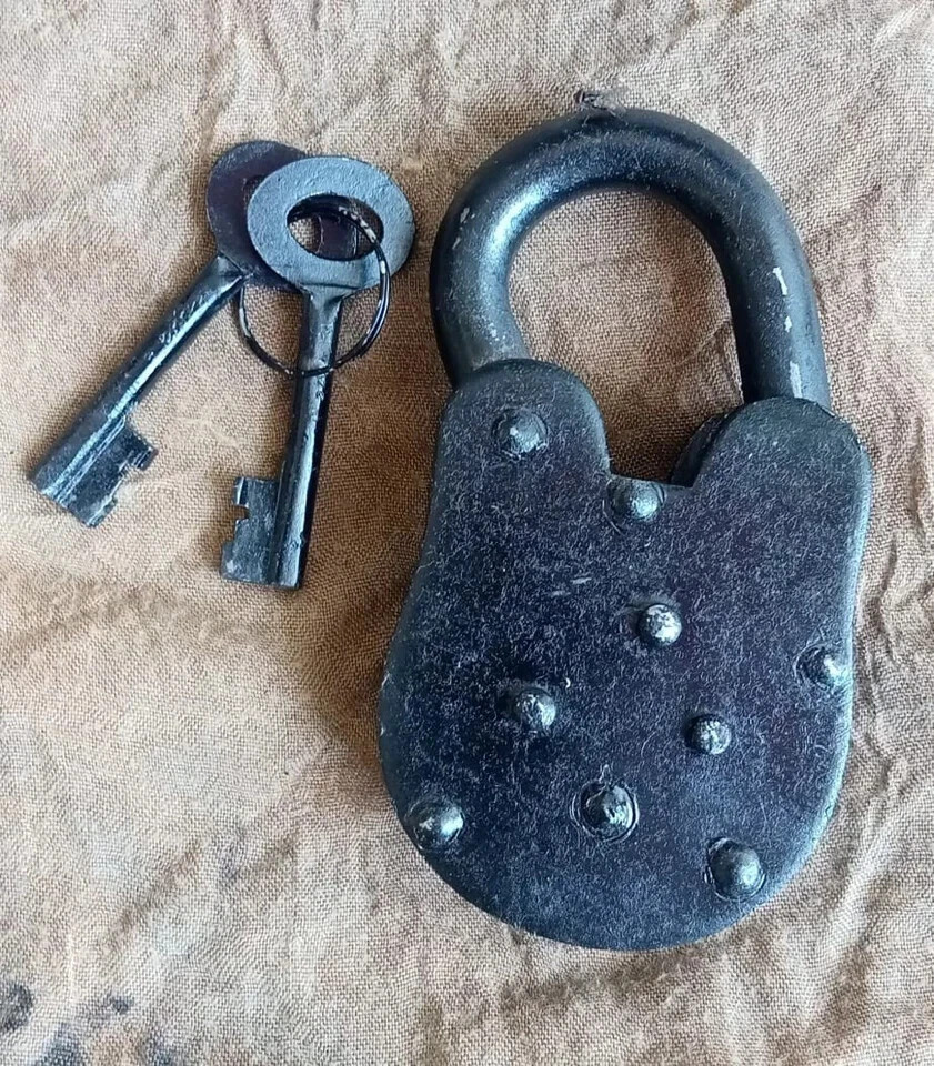 Pony Express Padlock 4'' Cast Iron Black Finish = with 2 Key Functional Lock