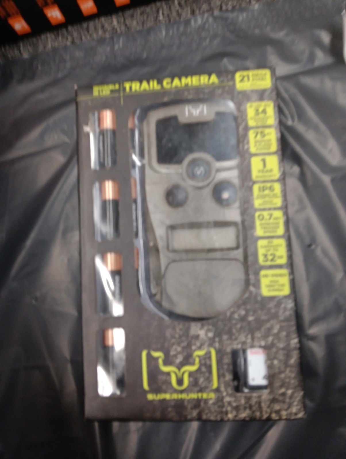 Superhunter Invisible IR LED Trail Camera 21 Mega Pixel 75 Ft Sensor Flash  New