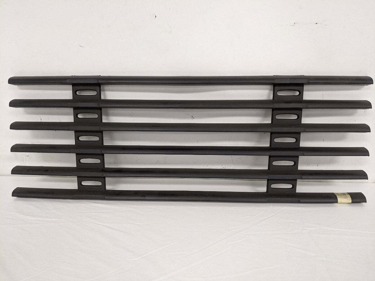 Freightliner M2 106 Radiator Mounted Grille - P/N 17-14626-006