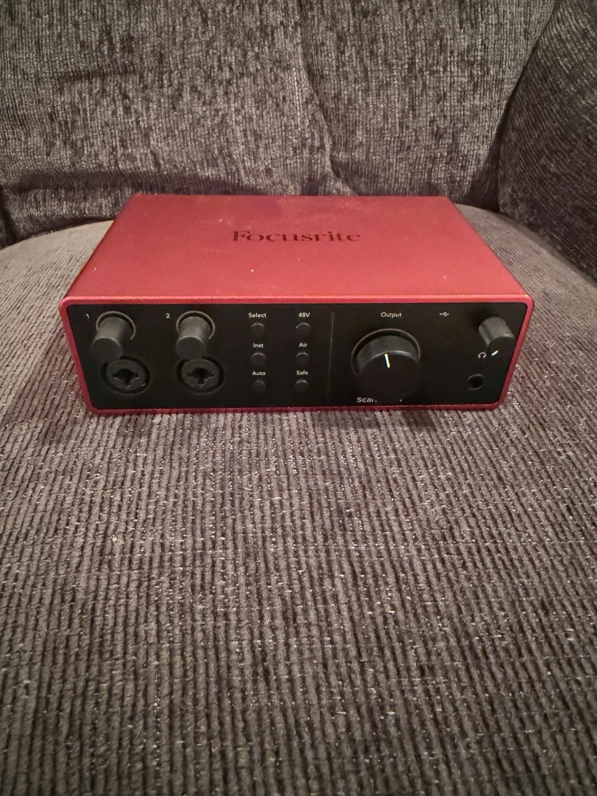 Focusrite Scarlett USB Audio Interface Desktop 2 Mic Inputs Phantom Power XLR