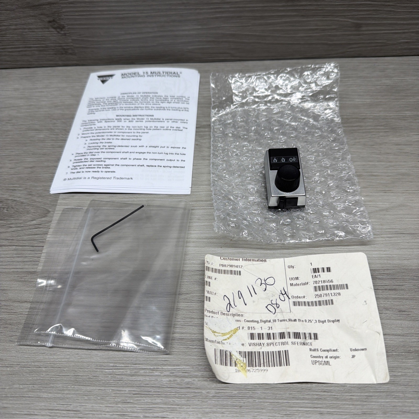 Vishay 015-1-31 3-Digit Display, New